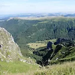 Super-besse Résidence Le Bleu Serviére Chez Lorenzo Et Séverine Besse-et-Saint-Anastaise